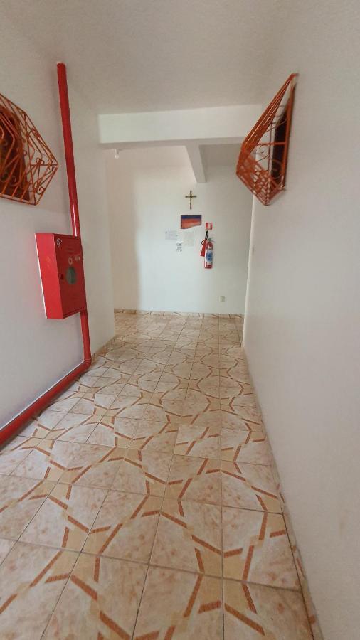 Apto Macapa - Inteiro 2-4 E Recem Reformado Apartment Luaran gambar